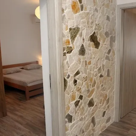 Modern By Sea * Umag