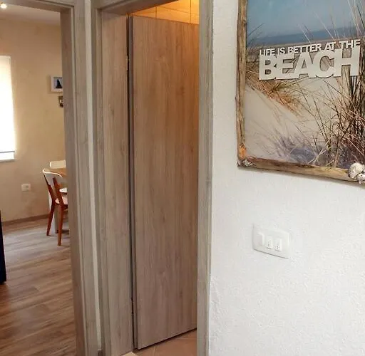 Modern By Sea * 우마그